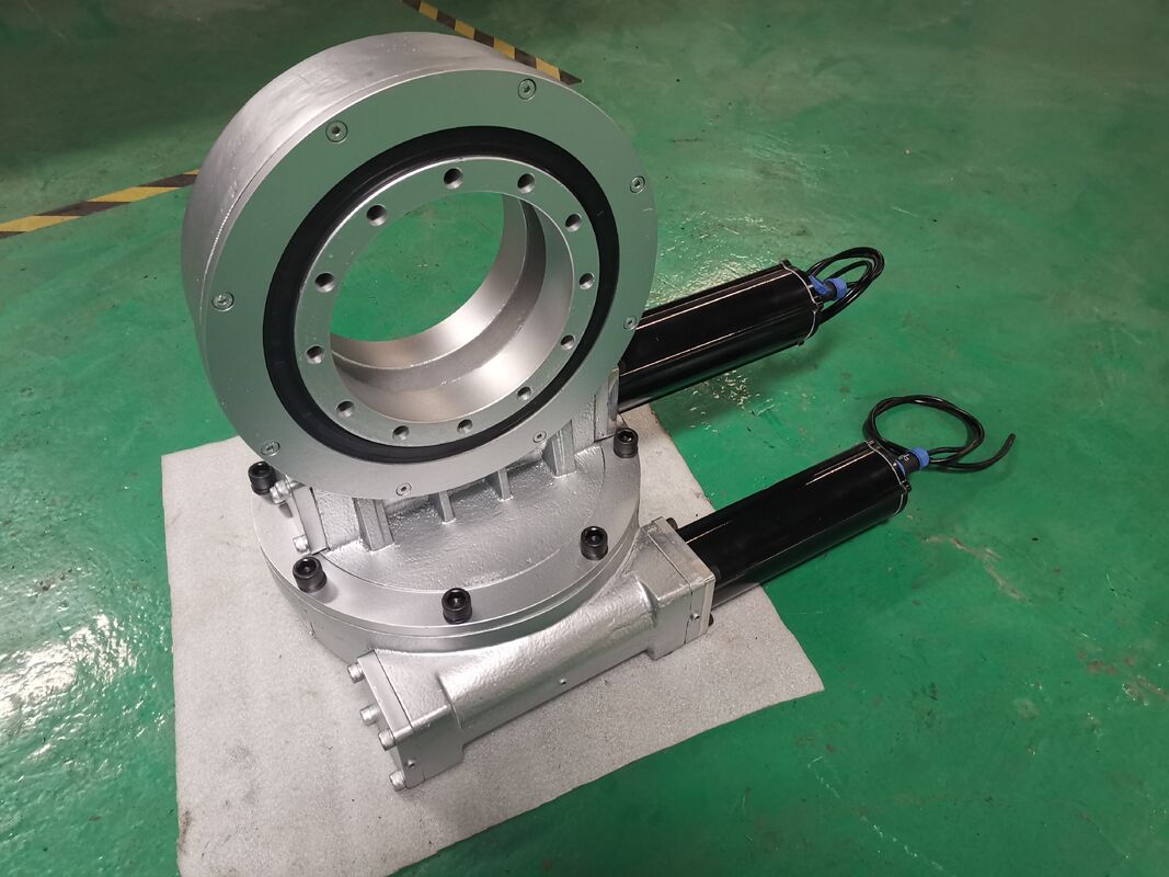 SDE14  Dual Axis IP66 Waterproof Level 18000Nm Heavy Duty Output Torque Solar Tracking System Industrial Electric Slewing Drive